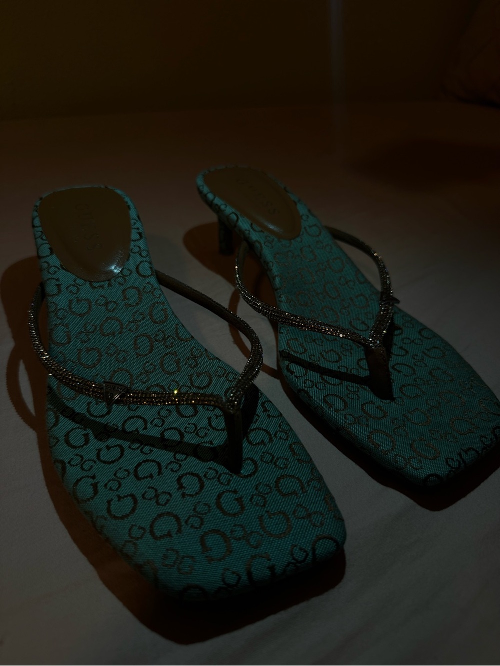 Guess Turquoise Patterned Rhinestone Thong Heeled Sandals